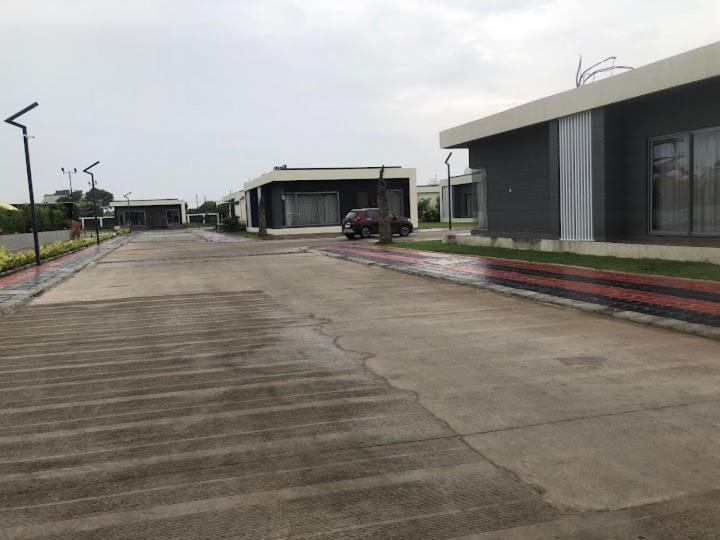 Bcm First World Indore Zewnętrze zdjęcie